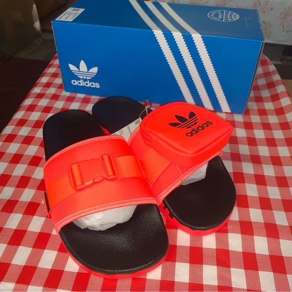 Adidas Originals Women’s Pouchylette Slides Sandals Size 11 (GY1009) - Picture 13 of 13